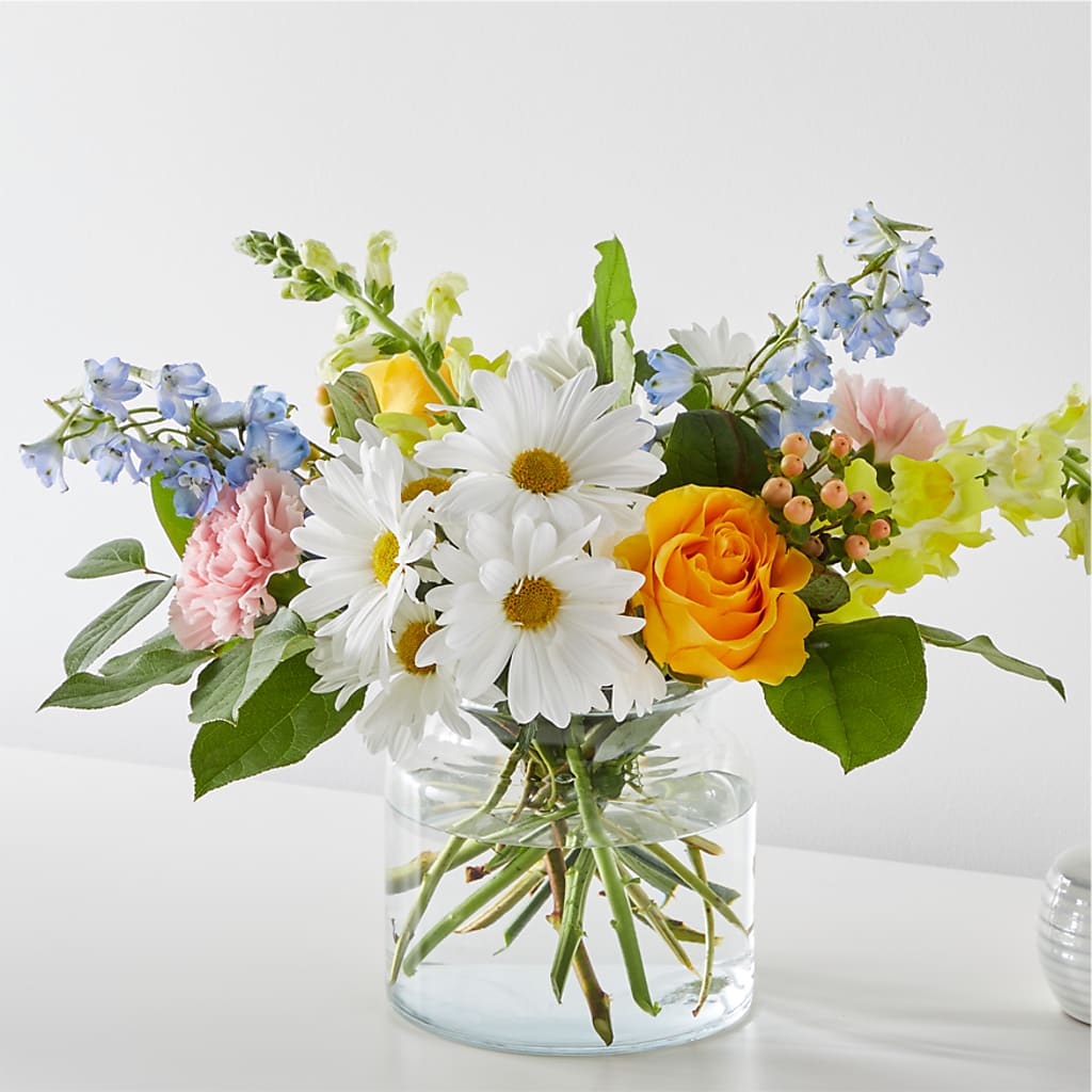 Sun Salutation Bouquet – Garlington Florist, New Bedford MA