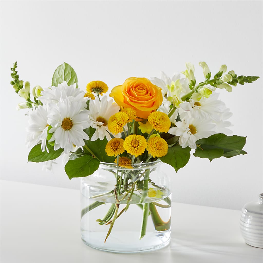 Sun Salutation Bouquet – Garlington Florist, New Bedford MA