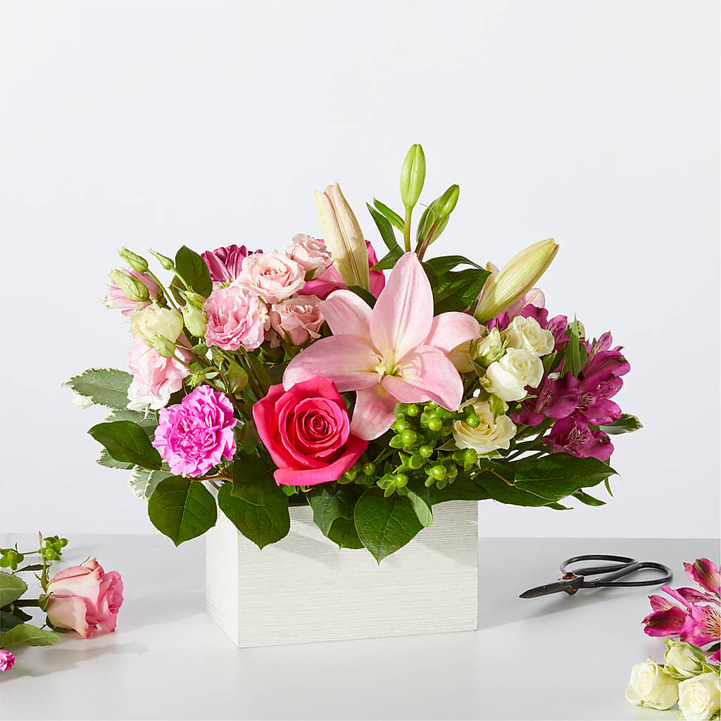 Sweetberry Box – A Florist Original – Garlington Florist, New Bedford MA