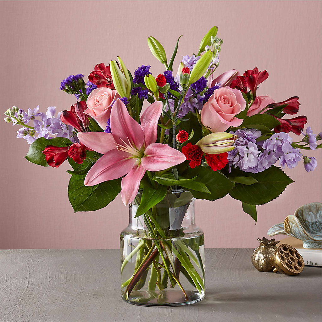Romantique Bouquet – Garlington Florist, New Bedford MA