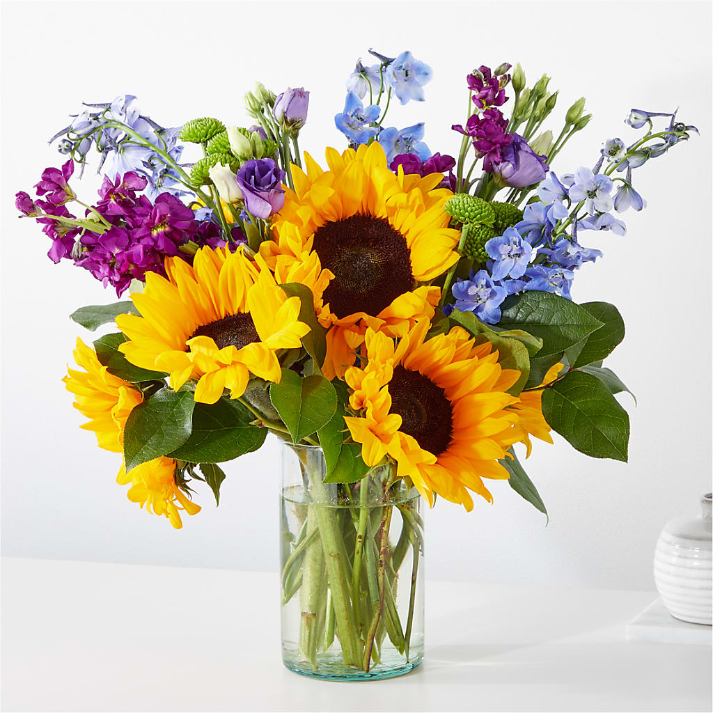 Catching Rays Bouquet – Garlington Florist, New Bedford MA