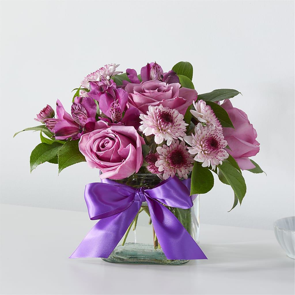 Sugarplum Bouquet – Garlington Florist, New Bedford MA