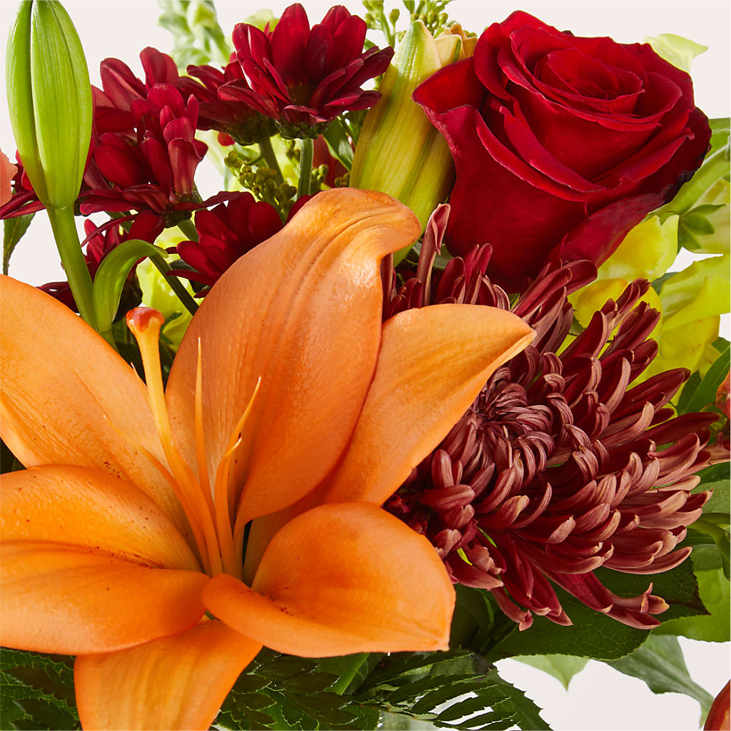 Sweater Season - A Florist Original – Garlington Florist, New Bedford MA