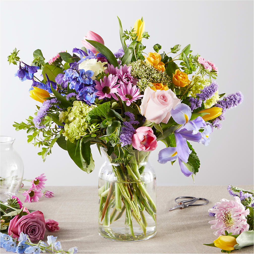 Pastel Tradition - A Florist Original – Garlington Florist, New Bedford MA