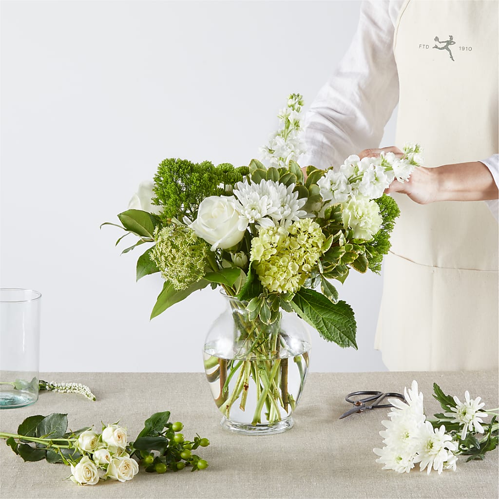 Irish Garden - A Florist Original – Garlington Florist, New Bedford MA