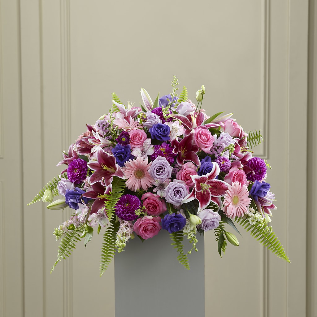 Fare Thee Well Pedestal – Garlington Florist, New Bedford MA