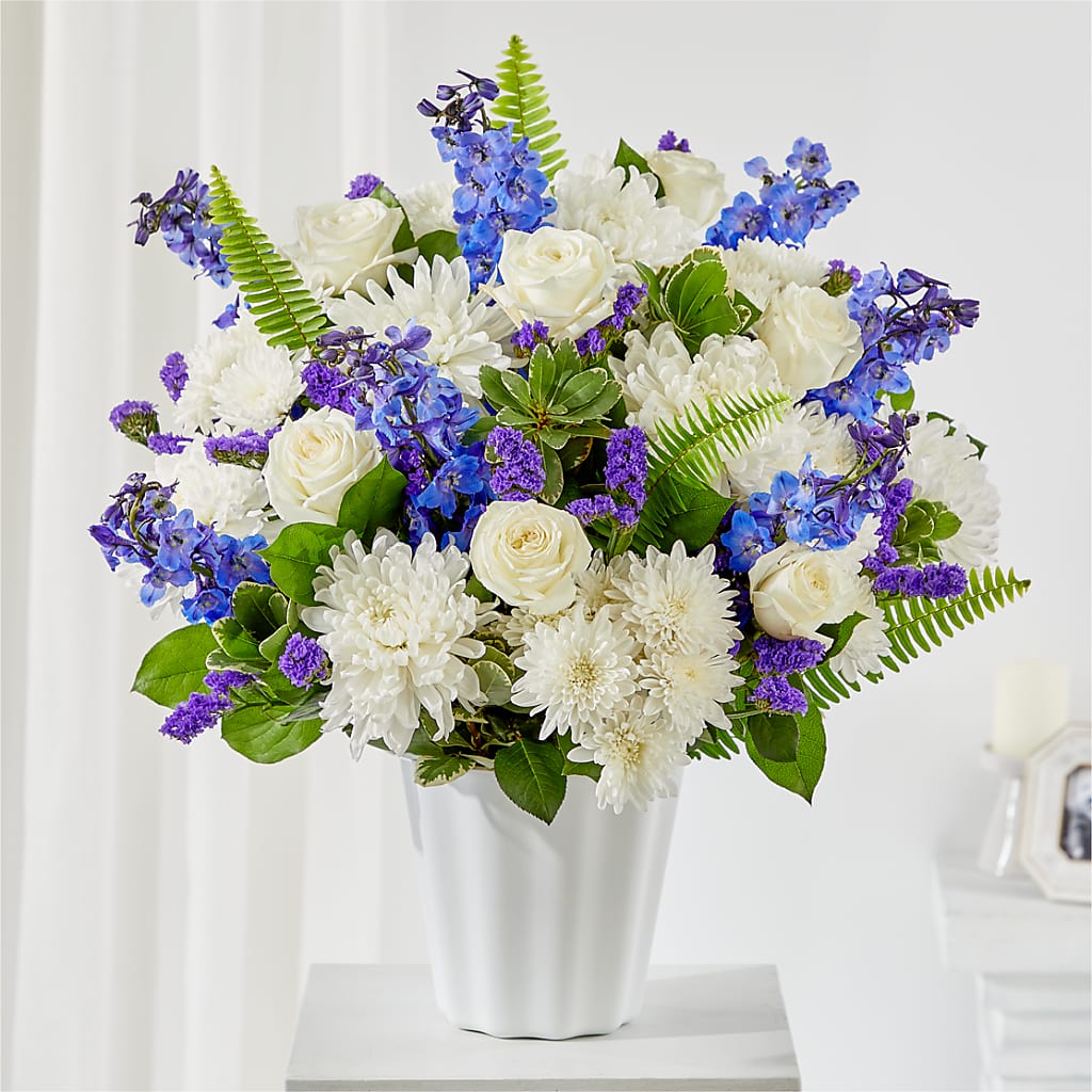Hold Dear Tabletop Basket – Garlington Florist, New Bedford MA