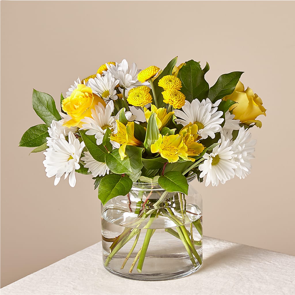 Sunny Sentiments Bouquet – Garlington Florist, New Bedford MA