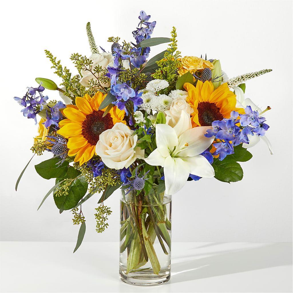 Wonderfully Sunny Bouquet – Garlington Florist, New Bedford MA