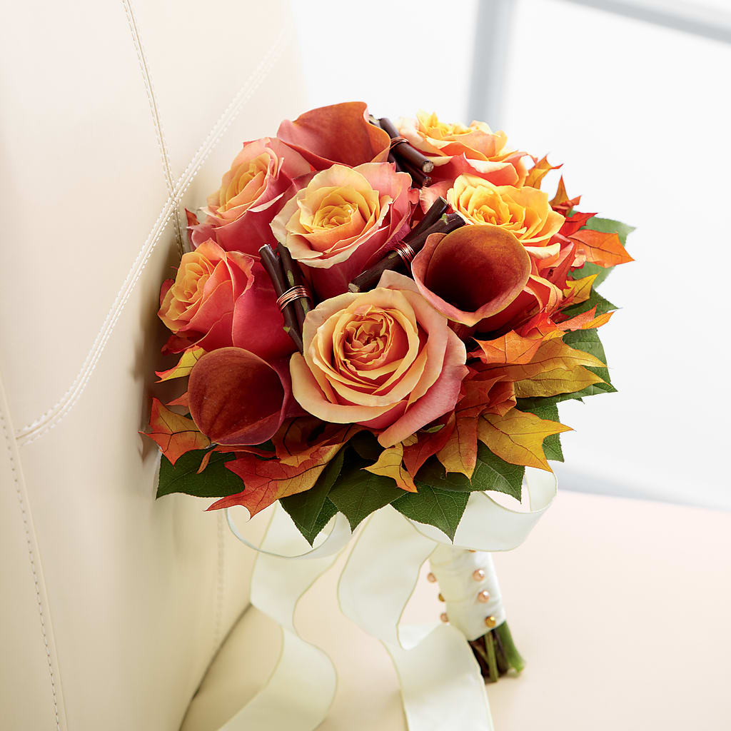 Love Everlasting Bouquet – Garlington Florist, New Bedford MA