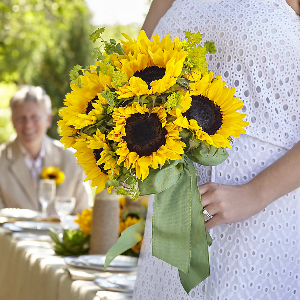 Free Spirit Bouquet – Garlington Florist, New Bedford MA
