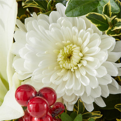 Festive Moments Tree –  Garlington Florist, New Bedford MA