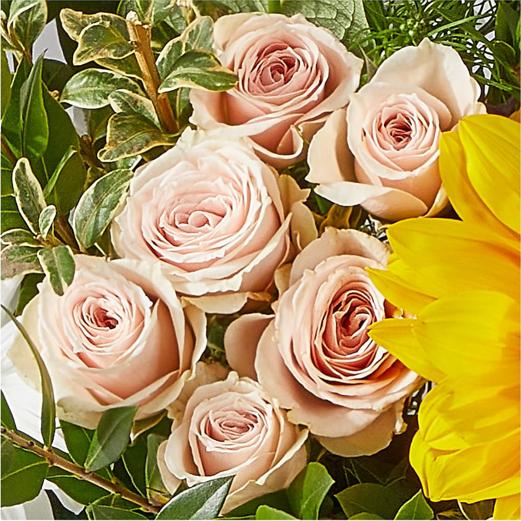 The Good Life Bouquet –  Garlington Florist, New Bedford MA