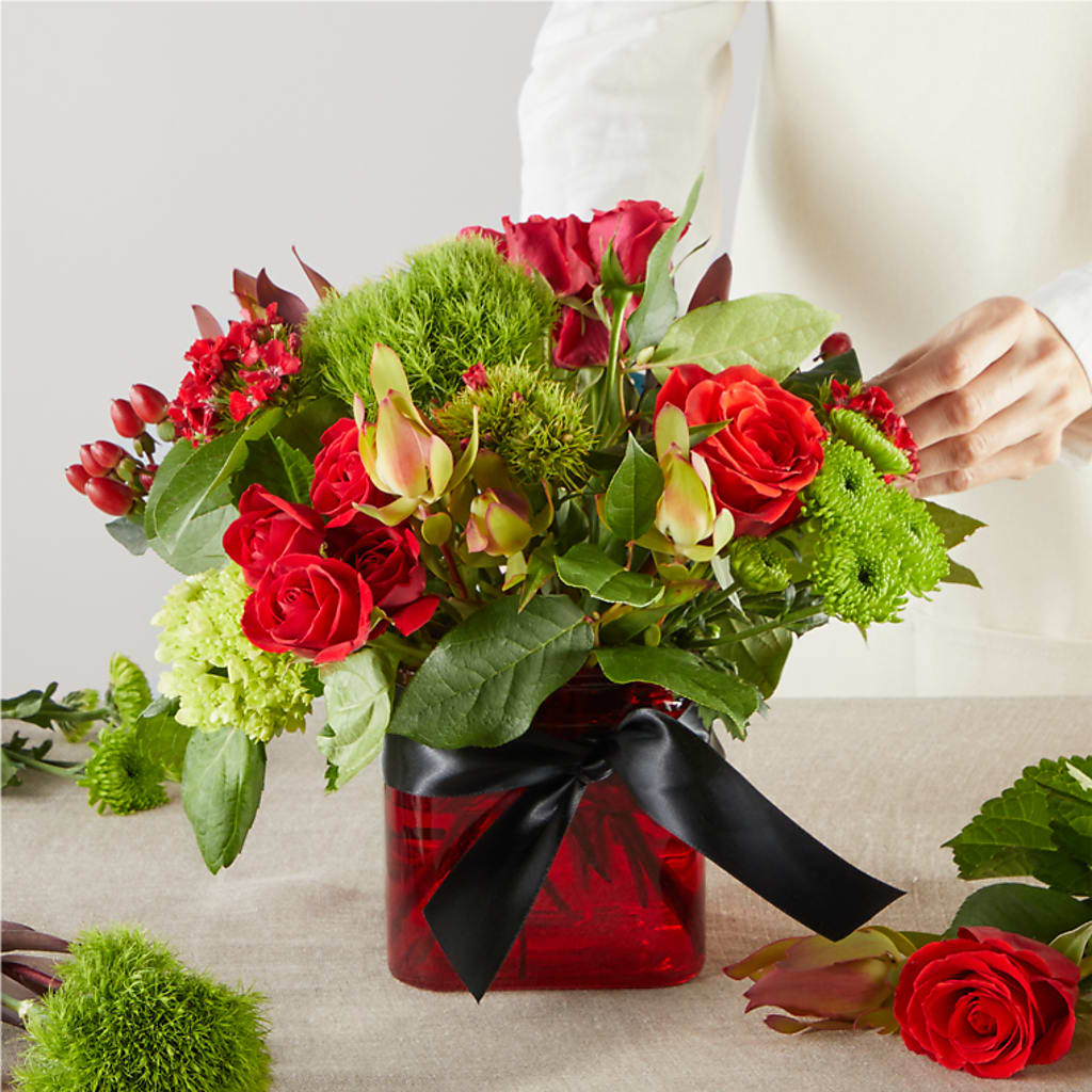 Heritage Kindle – A Florist Original –  Garlington Florist, New Bedford MA