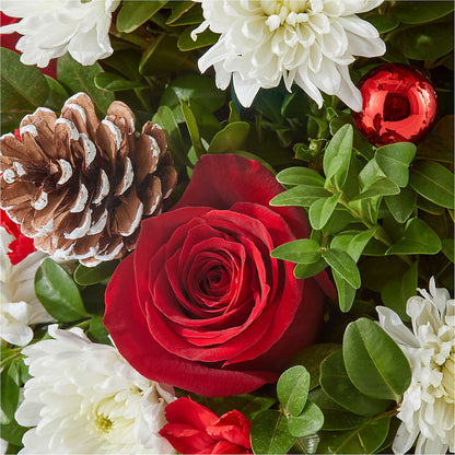 Let It Snow Tree –  Garlington Florist, New Bedford MA