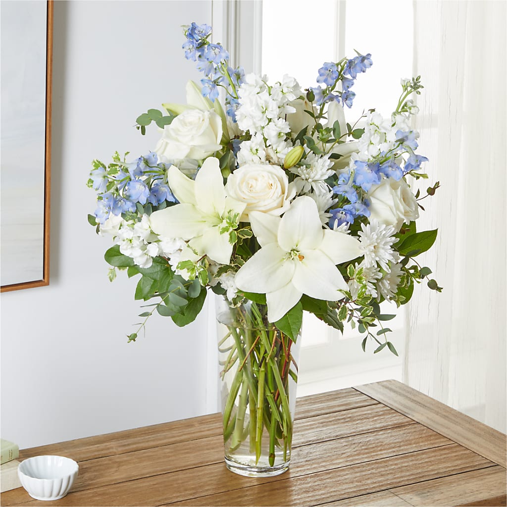 Peace of Mind Bouquet –  Garlington Florist, New Bedford MA